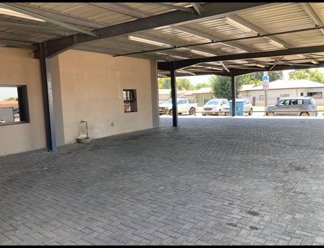 428M² BUSINESS FOR SALE IN BO-DORP